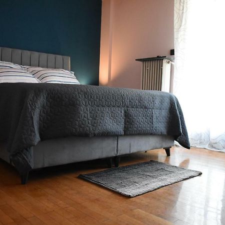 Katzen Room By The Metro Афины Экстерьер фото